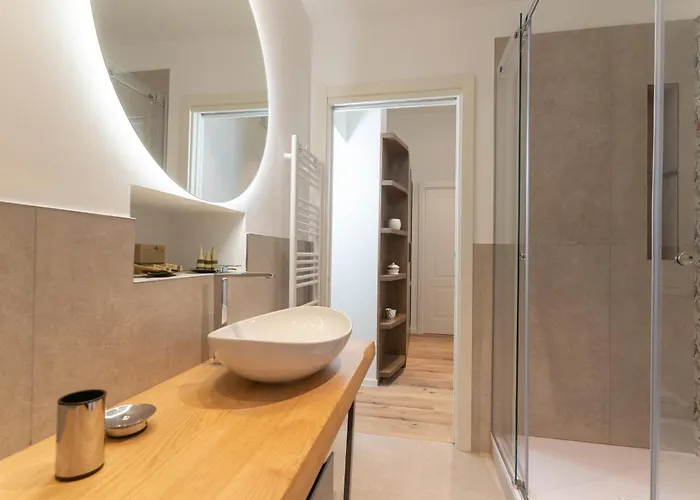 Lumame Nocleg ze śniadaniem 4*